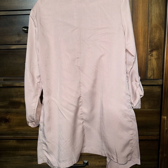 ❣️LIGHTWEIGHT LONG BLAZER❣️ - Picture 2 of 3